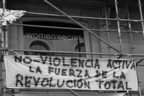 Sin violencia